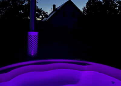 Hot Tub bei Nacht - Rhön Fass